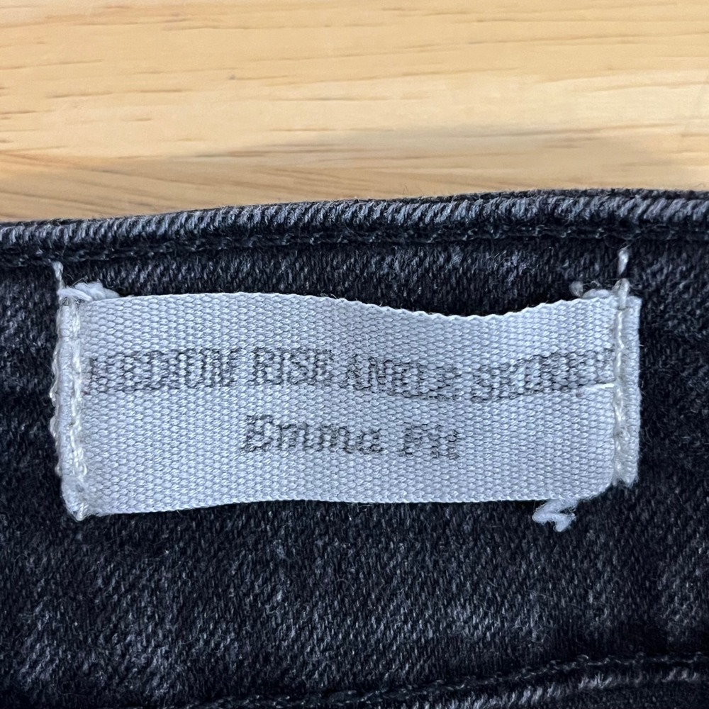 Guess Womens EMMA Skinny Jeans Faded Black Mid Rise Denim Iconic Logo Size 29 - Picture 11 of 16